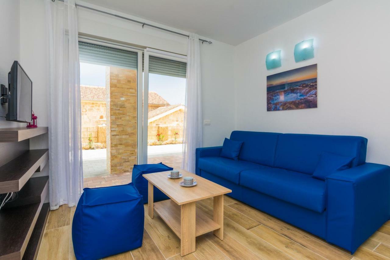Fabulous House B With Outdoor Pool Daire Zaton  Dış mekan fotoğraf